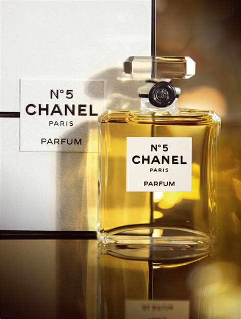 chanel 5 eau de parfum pubblicita|Chanel no 5.